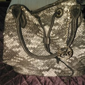 Michael Kors tote